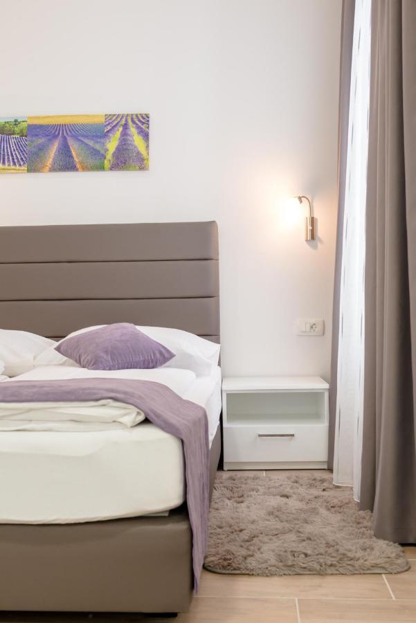 Apartments Villa Tudor 1 赫瓦尔 外观 照片