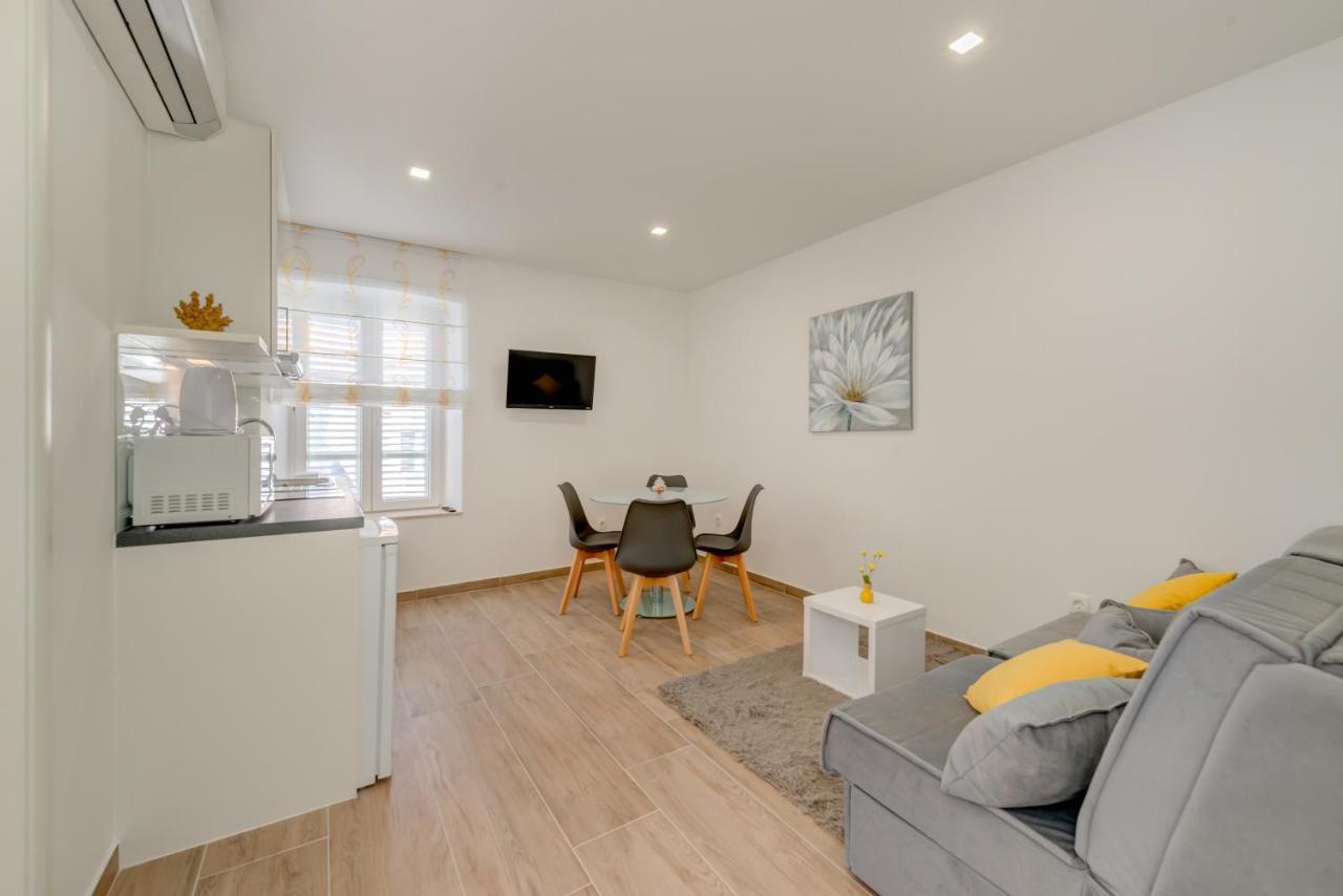 Apartments Villa Tudor 1 赫瓦尔 外观 照片