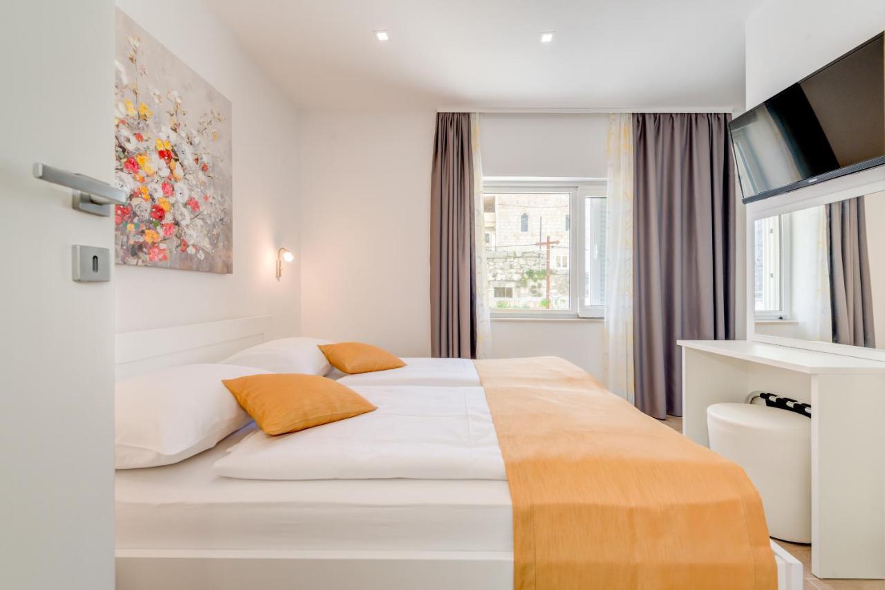 Apartments Villa Tudor 1 赫瓦尔 外观 照片