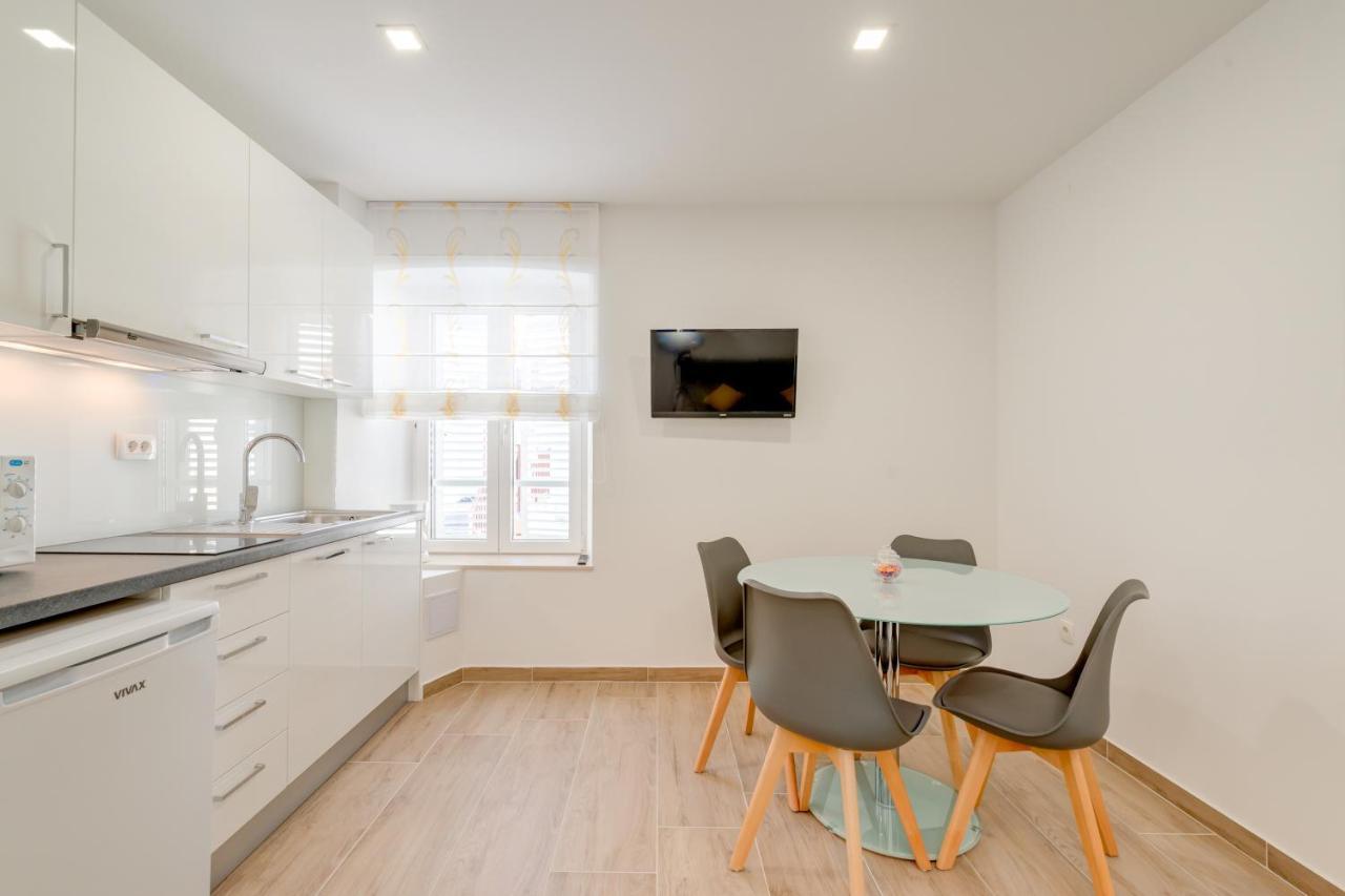 Apartments Villa Tudor 1 赫瓦尔 外观 照片