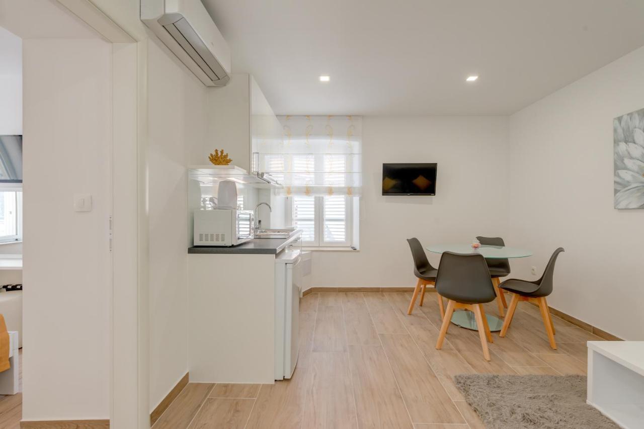 Apartments Villa Tudor 1 赫瓦尔 外观 照片